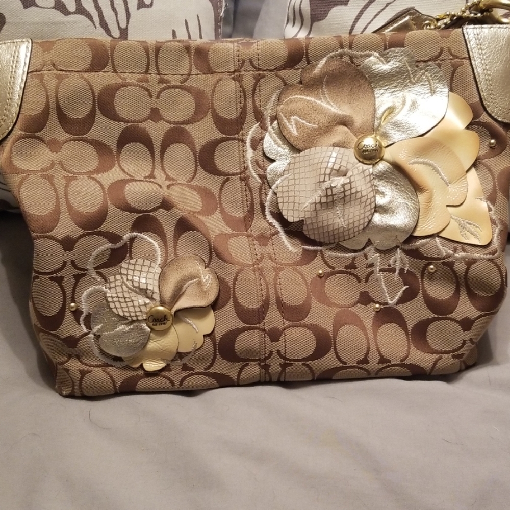 Coach floral shoulder bag